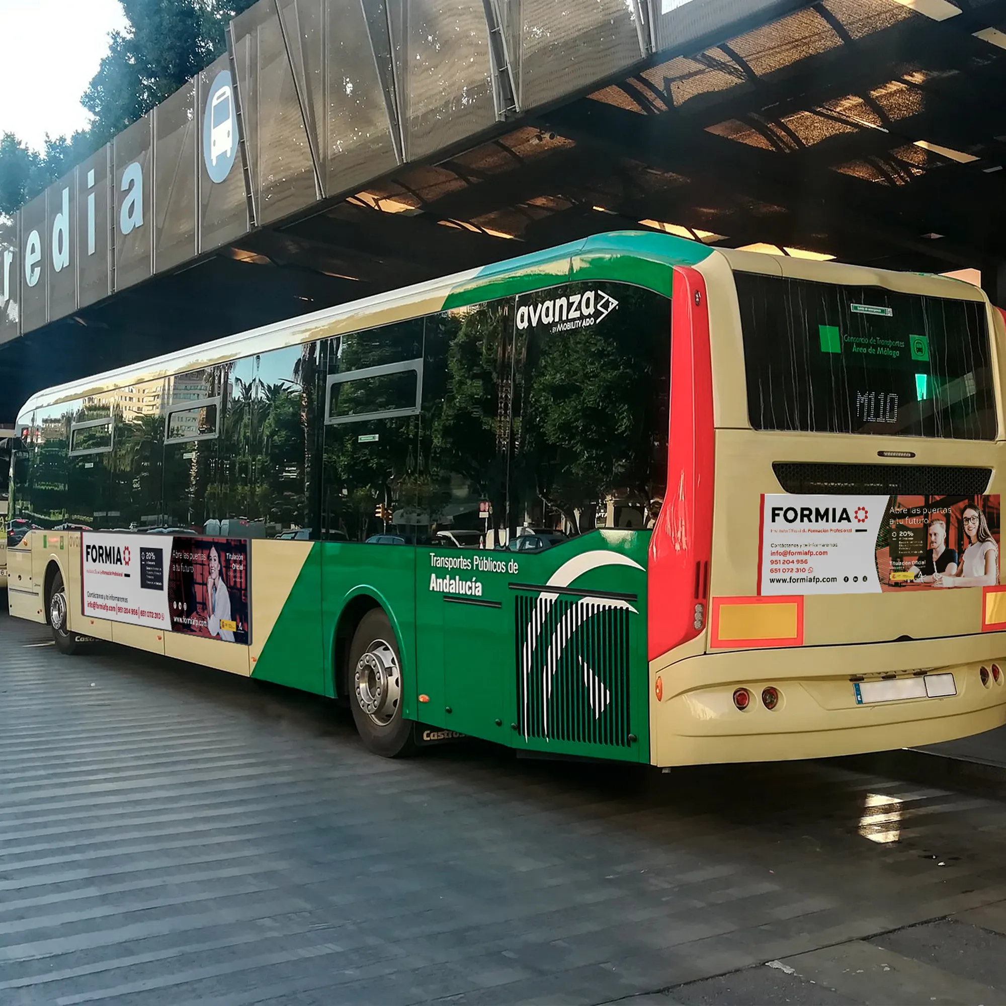 Diseño de Mupis y Autobuses